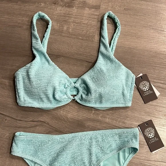 VINCE CAMUTOWomen’s Underwire Swim Top & High Cut Hipster Swim Bottom